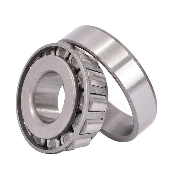 Bagian Treuk Tapered Roller Bearing